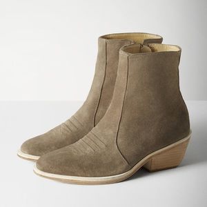RAG AND BONE Stone Suede Boot SIZE US 9 // EU 39
